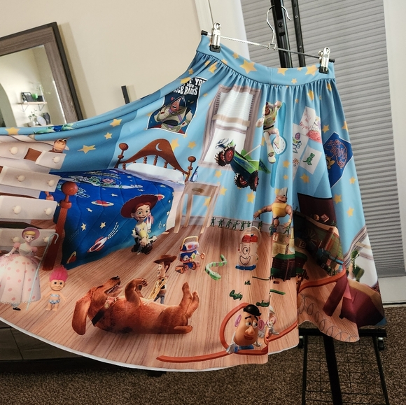 Blackmilk Andy's Room Pocket Midi Skirt - Limited Size M - Picture 4 of 6